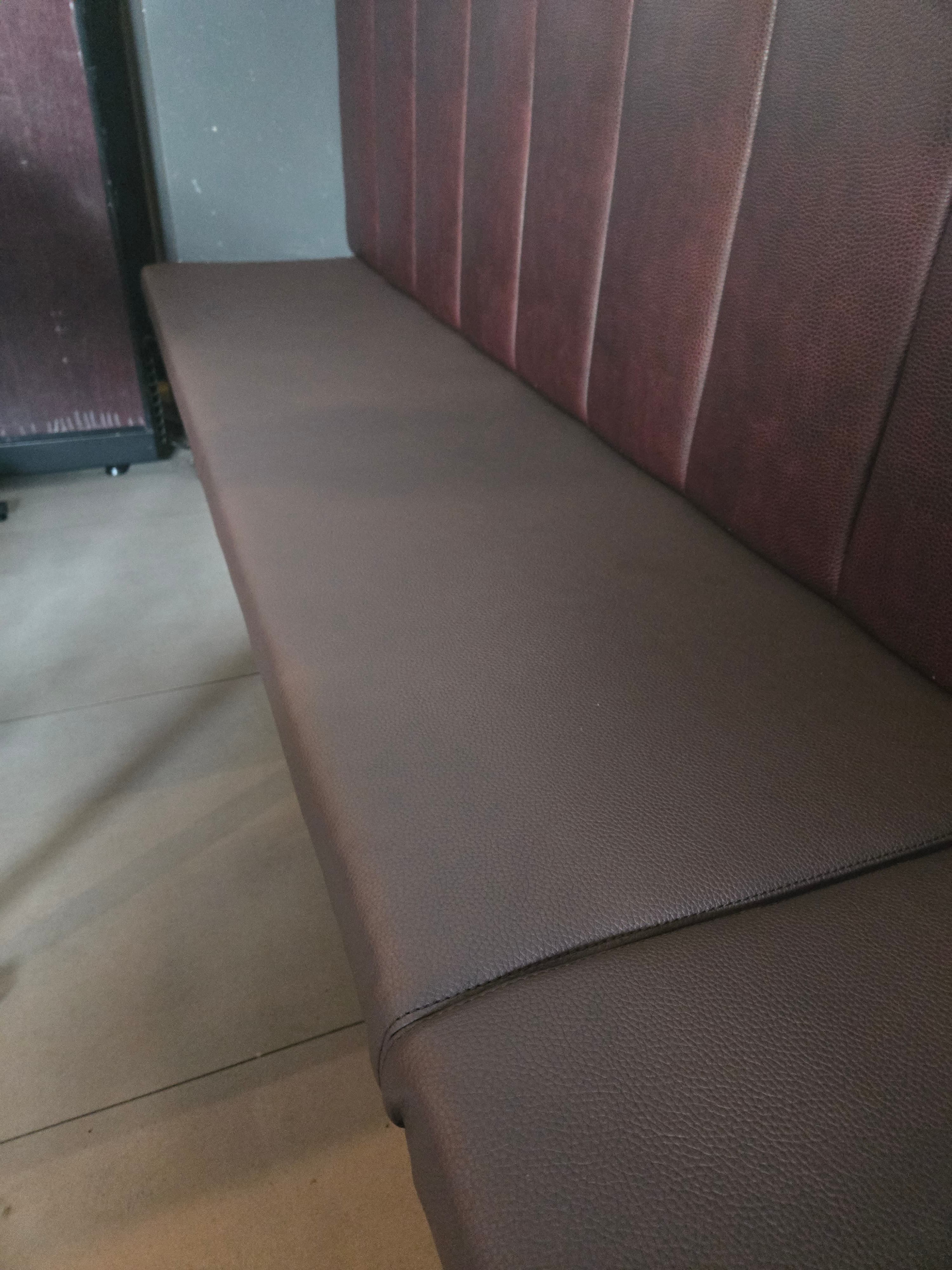 식탁의자 가죽 교체 후