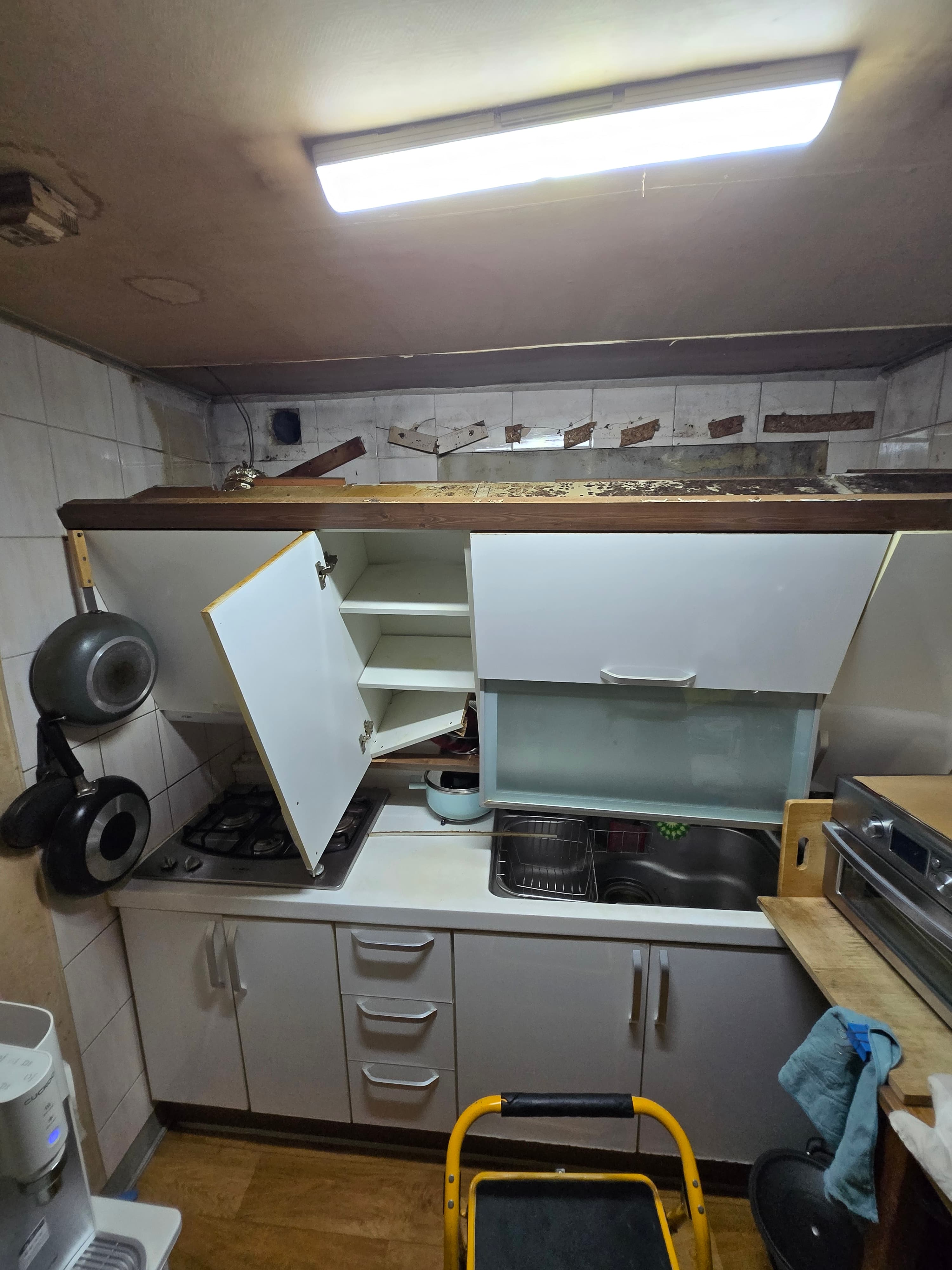 상부장 수리 전